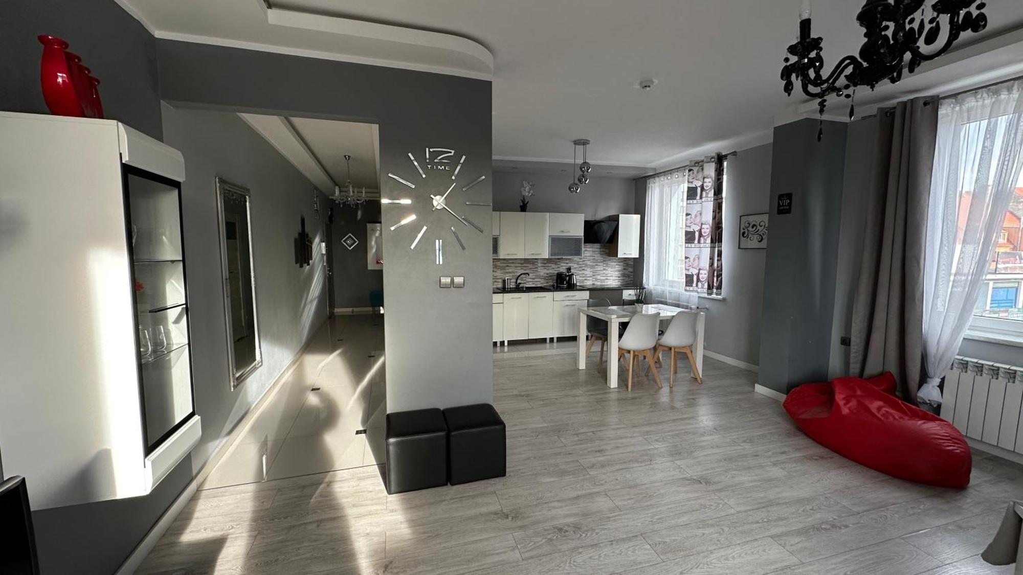 Apartamenty Sofija Deluxe Centrum Zielona Gora  Ngoại thất bức ảnh