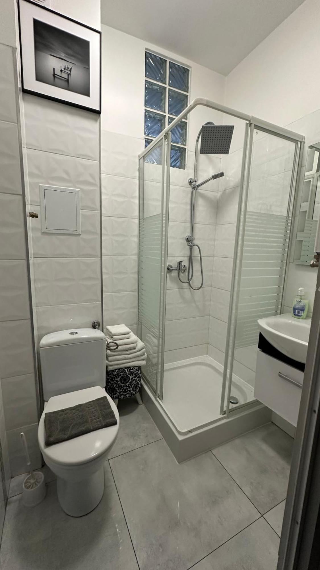 Apartamenty Sofija Deluxe Centrum Zielona Gora  Ngoại thất bức ảnh