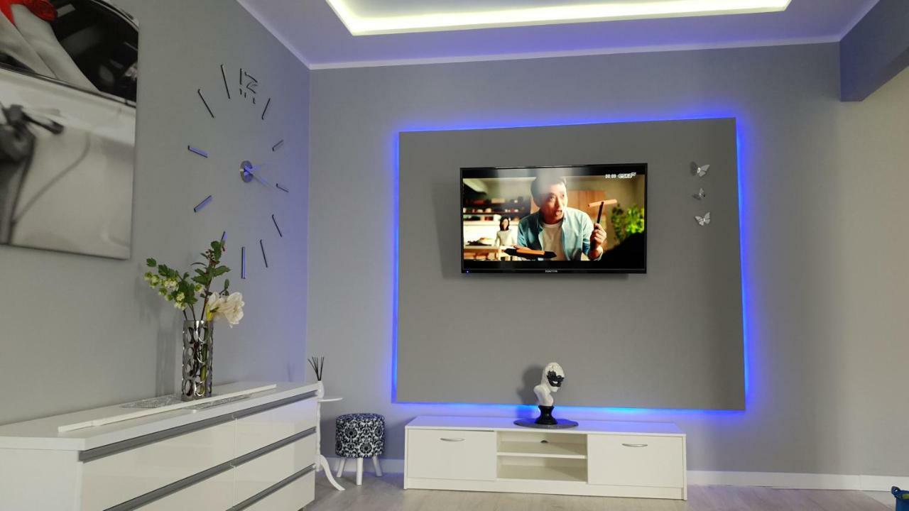 Apartamenty Sofija Deluxe Centrum Zielona Gora  Ngoại thất bức ảnh
