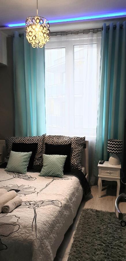 Apartamenty Sofija Deluxe Centrum Zielona Gora  Ngoại thất bức ảnh
