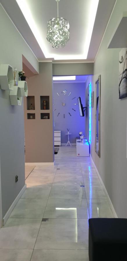 Apartamenty Sofija Deluxe Centrum Zielona Gora  Ngoại thất bức ảnh